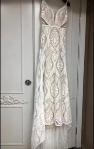 Boho Style Wedding Dress Size 10 thumbnail 2