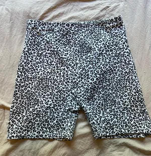 Brandy Melville White and black leopard print biker shorts thumbnail 1