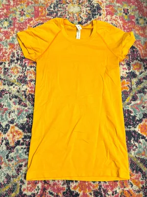 Lululemon Swiftly Tech Short Sleeve thumbnail 1