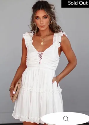 White ruffle dress Size M thumbnail 1