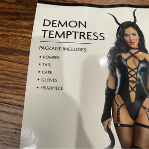 NEW Starline Demon Temptress Costume Size Medium Black thumbnail 4