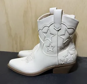 No Boundaries Western Ankle Cowgirl Boots Booties Star Embroidered Memory Foam 8 thumbnail 1
