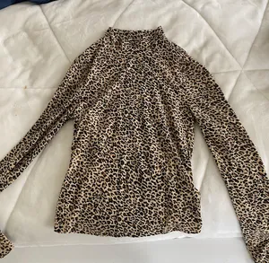 Cheetah Print Turtleneck Multi thumbnail 1