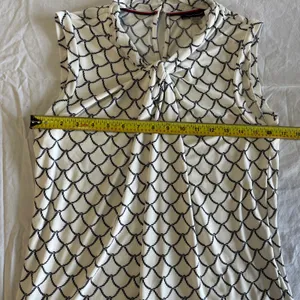 Tommy Hilfiger Blouse Women's White Blue Nautical Rope Med Top Tank Sleeveless thumbnail 3