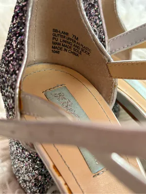 Betsey Johnson Silver Glitter Lane Block Heel Ankle Strap Sandals Size 7M thumbnail 4