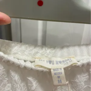 White midi skirt lace Size M thumbnail 3