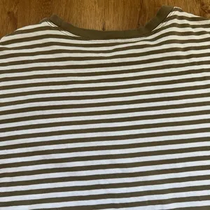 Madewell Striiped Softfade Cotton Oversized Tee in Capers XS thumbnail 6