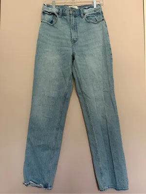 Abercrombie & Fitch 90's Straight Ultra High Rise 28/6 thumbnail 2