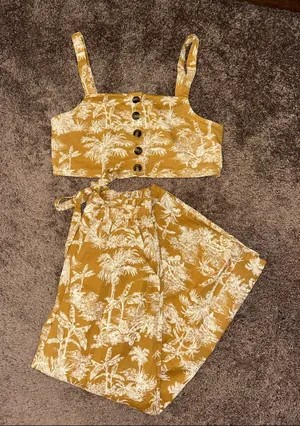 American Eagle mustard yellow palm leaf crop top & wide leg pants matching set thumbnail 1
