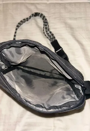Bag thumbnail 3