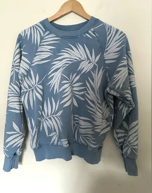 Billabong Blue‎ Tropical Pattern Women’s Sweater Sz Medium Sweatshirt thumbnail 1