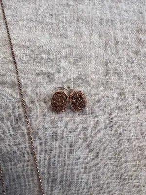 (SET) Kendra Scott Rose Gold Bar Druzy Necklace and Ellie Rose Druzy thumbnail 4