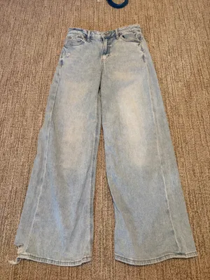 American Eagle Jeans Ripped Wide-Leg thumbnail 1