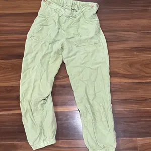 Fun Green Pants! Size XS thumbnail 3