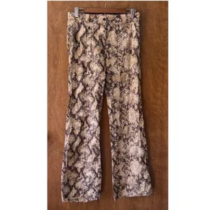 Zara sz S Reptile Printed Flare Wide Leg Pants thumbnail 4