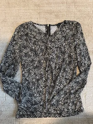 Ann Taylor black/cream knit top sz S thumbnail 3