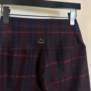 BEYOND YOGA SoftMark High Waisted Midi Legging in Dark Cherry Preppy Plaid Large thumbnail 7