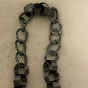 Necklace thumbnail 4