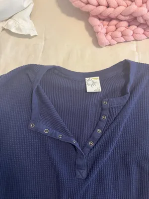 Aerie button down top thumbnail 3