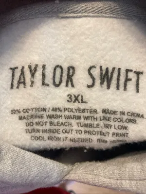 Taylor Swift All Too Well Pullover Hoodie Size 3XL Gray. Red Album. thumbnail 12