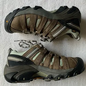 KEEN 7 steel toe shoe thumbnail 2