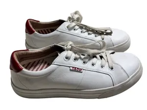 Taos Heart & Soul Lux Women's Sneakers Size 9 White Leather Casual thumbnail 1