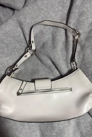 Guess Vintage Shoulder Bag thumbnail 1
