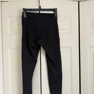 OFFLINE by Aerie The Hugger High Waisted Leggings With Pockets thumbnail 2