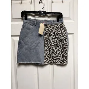 Entro Blue Denim Leopard Print Colorblock Mini Skirt Raw‎ Hem Small NWT thumbnail 3