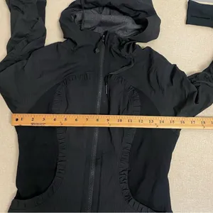 Lululemon Athletica Women’s 4‎ Full Zip Black Hoodie Jacket Ruched Lined thumbnail 11
