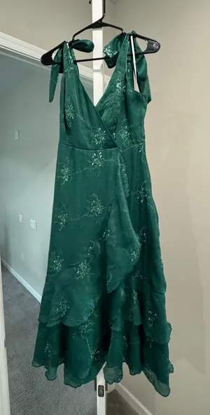 Green Ruffled Midi Lulus Dress thumbnail 1