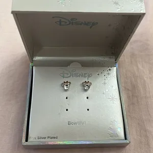 NWT Disney Minnie Mouse Earring Studs thumbnail 1
