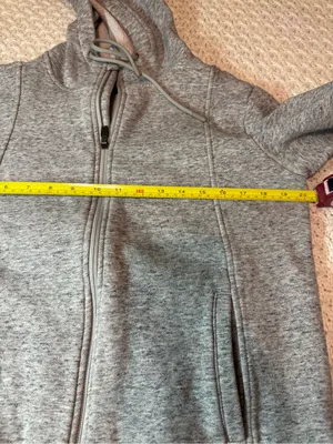 FIGS Jacket Womens Essential Hoodie Full Zip Pocket Sweatshirt Fleece Sweater S thumbnail 2