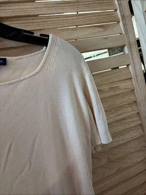 Ann Taylor Cream Short Sleeve Silk Knit Top Medium thumbnail 3