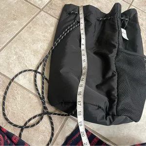 Pink By Victoria's Secret Black Drawstring Backpack Bag Outter Mesh Pockets NWT thumbnail 7