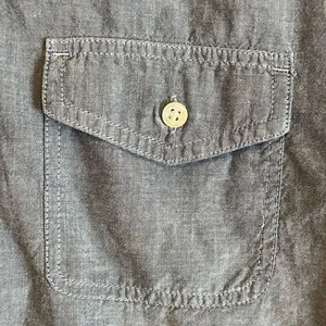 J. CREW Shirt Women's Medium Blue Chambray Cotton Button Up Collared Long Sleeve thumbnail 5
