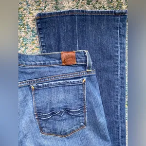 Vintage Y2K Lucky Brand Zoe bootcut jeans, size 32 thumbnail 5