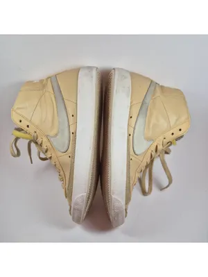 Nike Shoes Womens 9 Blazer High Top Sneakers White Faux Leather thumbnail 3