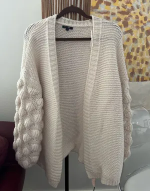 Paper moon sweater thumbnail 1