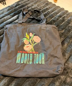 Lauren Daigle World Tour Bag Black thumbnail 1