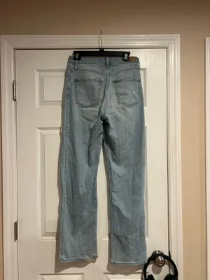 Ripped Light Wash Hollister Jeans thumbnail 3