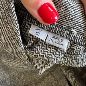 Vintage Herringbone Wool Pleated Midi Skirt thumbnail 5