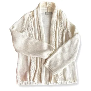 Liz Claiborne Winter White Cable Knit Shrug Sz L thumbnail 2