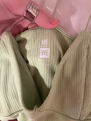 PacSun crop Top thumbnail 3