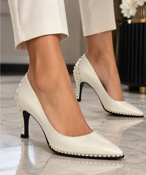 Stuart Weitzman Off White Leather Studded Pointed Toe Pumps Heels Size 7.5 thumbnail 1