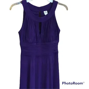 ✨ Sangria Women's Halter Keyhole Maxi Dress✨ thumbnail 7
