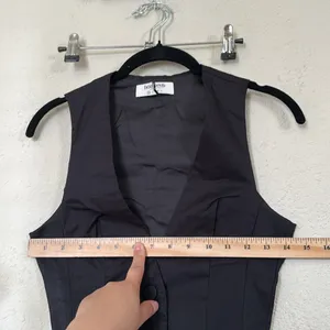 JULIET House of CB BLACK SLEEVELESS TUXEDO TOP NWOT blazer suit $139 size‎ XS thumbnail 6