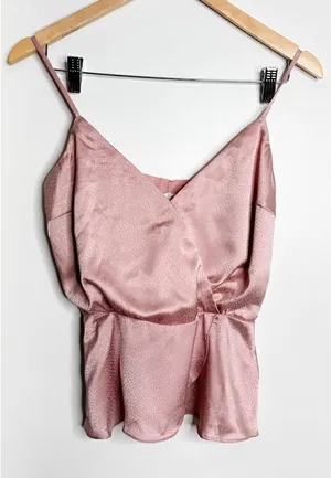 All in Favor‎ Shirt Womens Jacquard Surplice Cami Pink Size XS NWT thumbnail 1