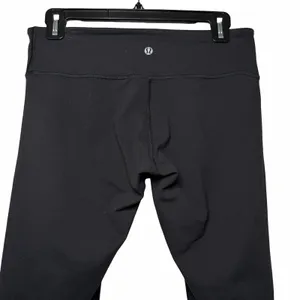 Lululemon Womens Size 8 Black Crop Leggings 21" Inseam High Rise Yoga Athletic thumbnail 3