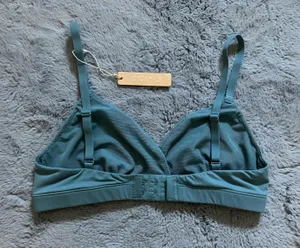 SKIMS NWT xs kyanite fits everybody crossover bralette thumbnail 2
